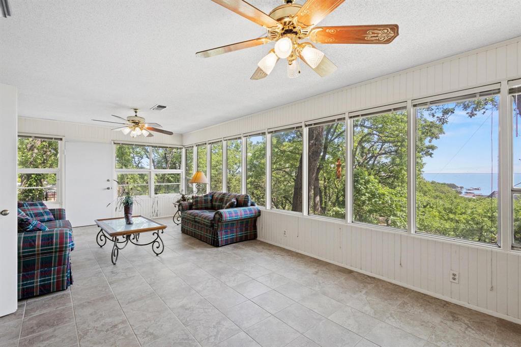 219 Ray Road