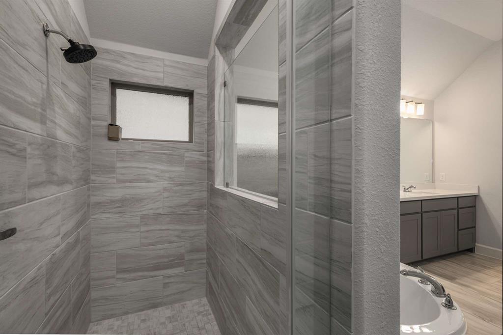 Ventana Ph 5b - Residential