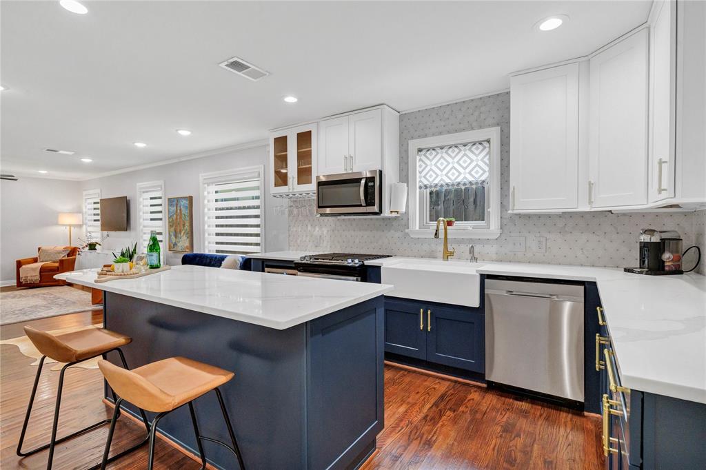 Queensborough Add - Residential Lease