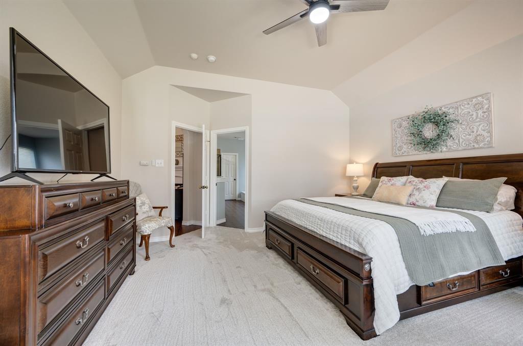 Fort Worth, Texas 76244, United States, 4 Bedrooms Bedrooms, ,4 BathroomsBathrooms,Residential,Contingent,161379