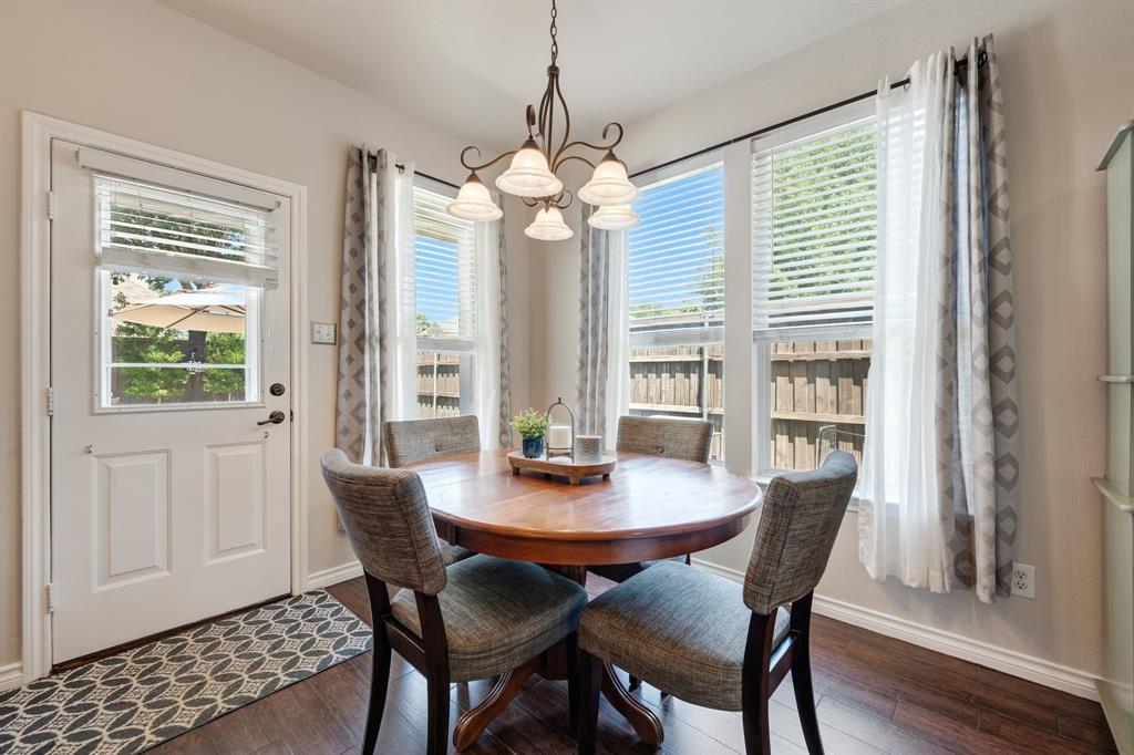 Fort Worth, Texas 76244, United States, 4 Bedrooms Bedrooms, ,4 BathroomsBathrooms,Residential,Contingent,161379