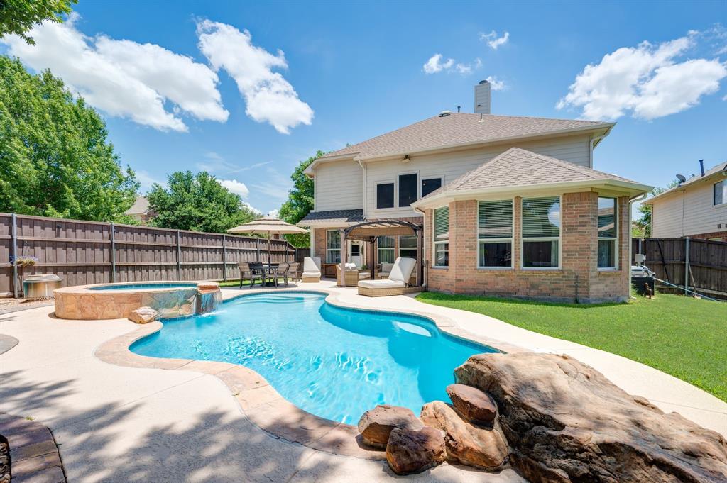 Fort Worth, Texas 76244, United States, 4 Bedrooms Bedrooms, ,4 BathroomsBathrooms,Residential,Contingent,161379