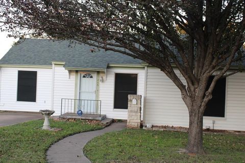 A home in Seagoville