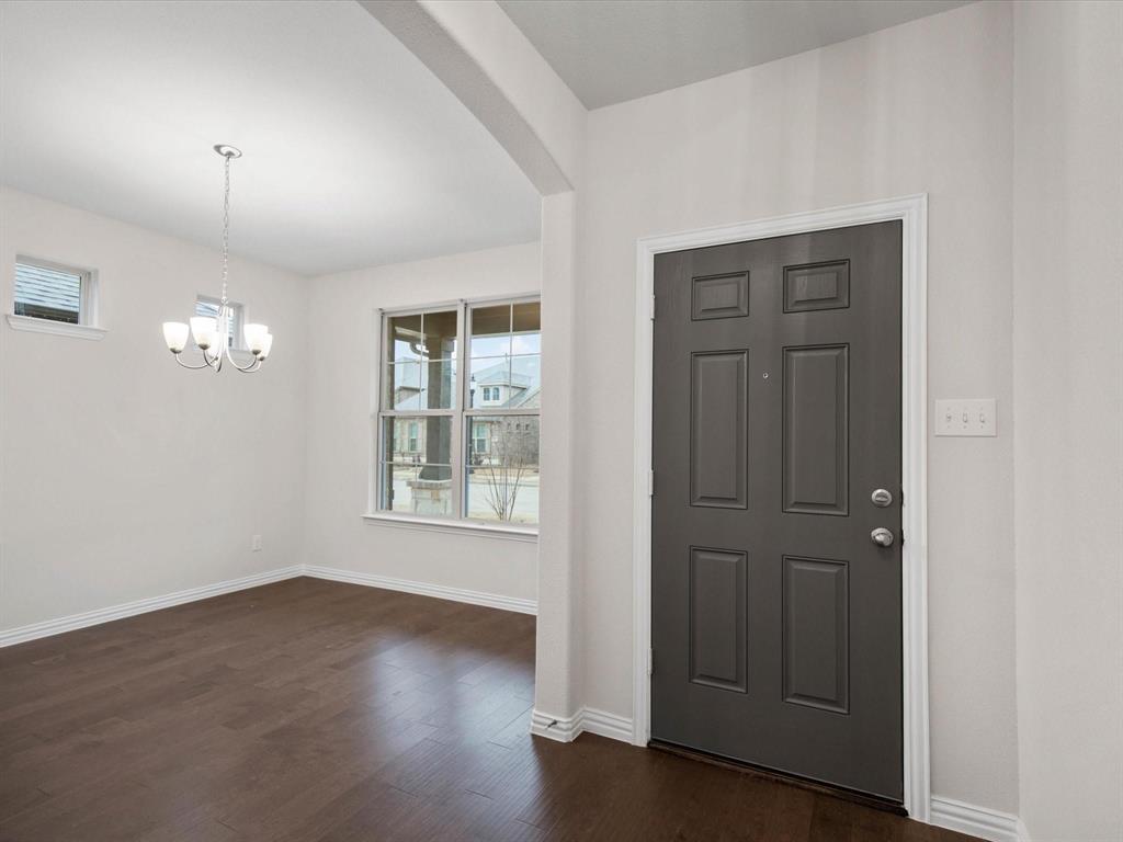 2036 Almassera Drive