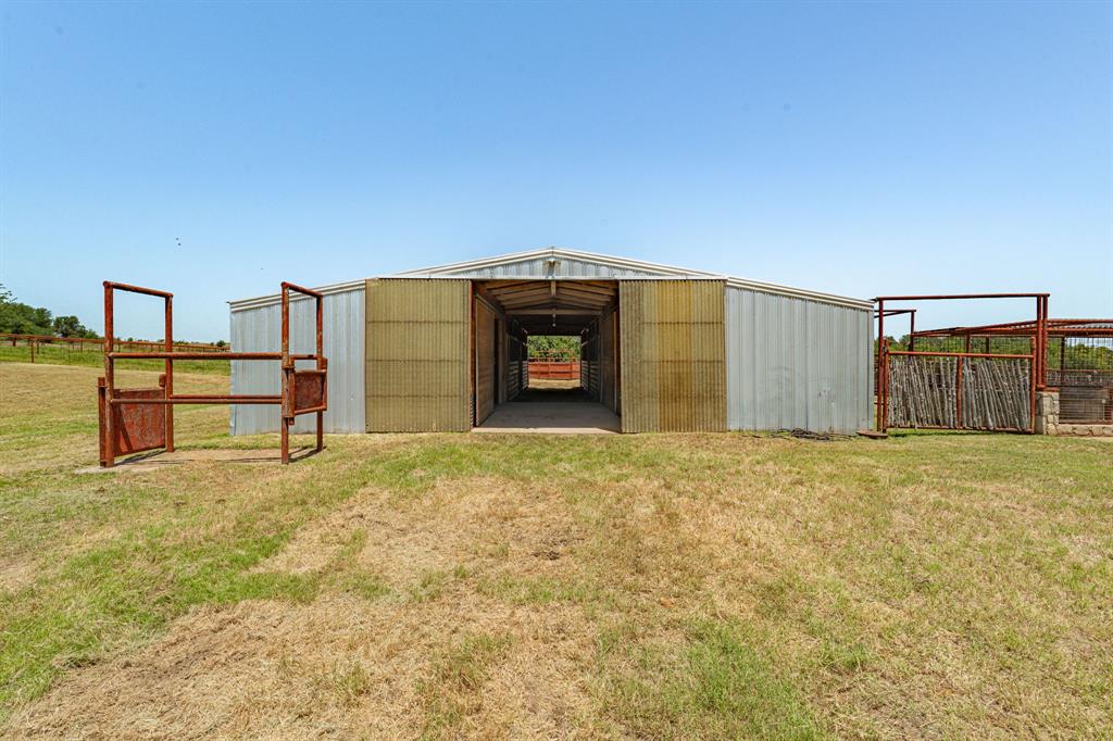 100 County Road 519