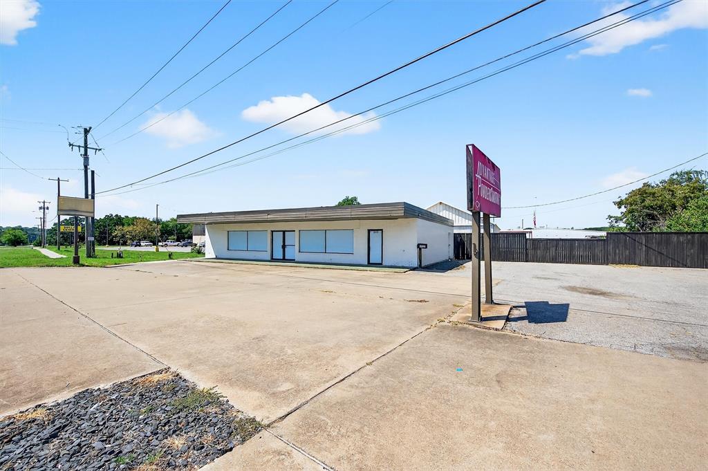 Southside Add Rep - Commercial Lease