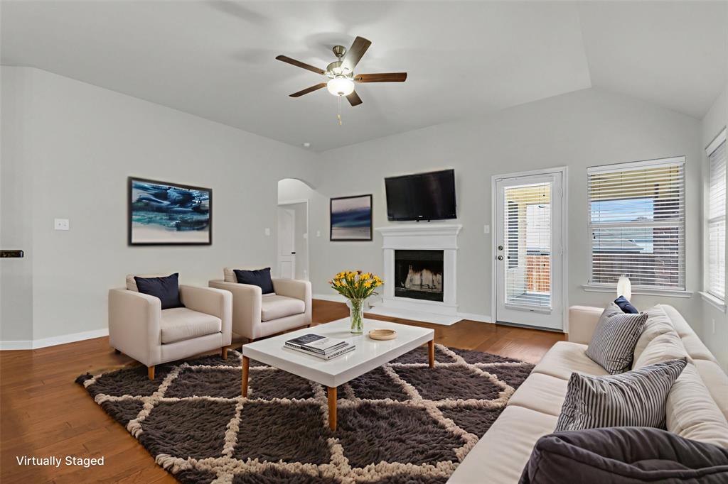 Woodridge Estates Ph One - Residential