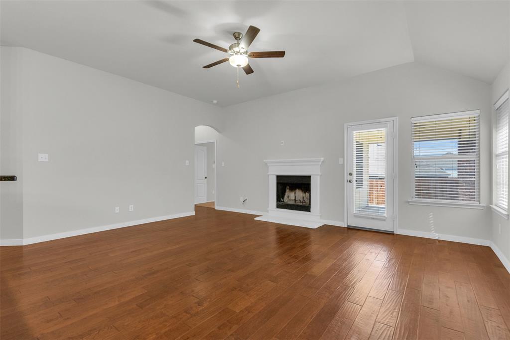 Woodridge Estates Ph One - Residential