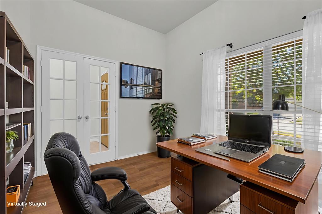 Woodridge Estates Ph One - Residential