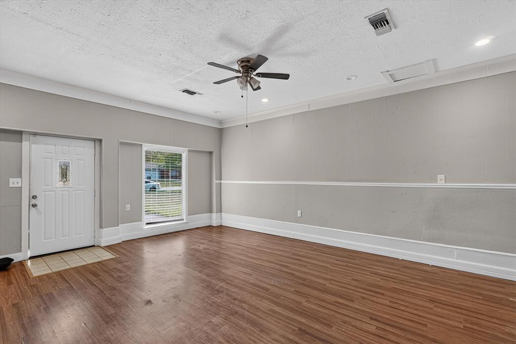 821 Circle Drive