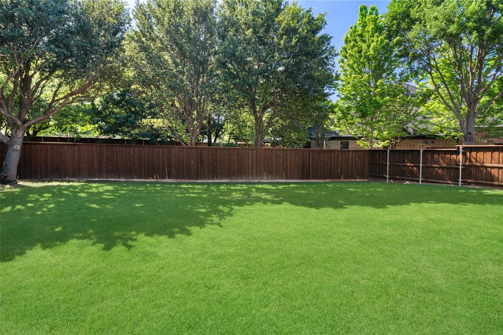 1335 Comal Drive