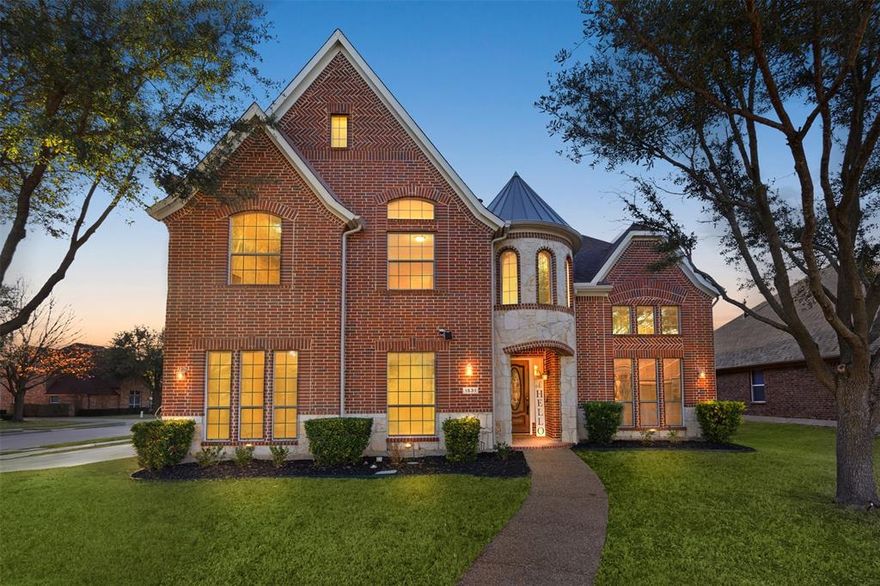 OPEN HOUSE SATURDAY 12-4! Designed for those who need space without sacrificing luxury, this exceptional 6-bedroom, 5-bath home is nestled inside a gated Duncanville community and offers approximately 5,000 square feet of thoughtfully designed living space. Tall ceilings and abundant natural light create an open, airy feel throughout, while a gas fireplace anchors one of the multiple living areas—perfect for everyday comfort or entertaining. A dedicated media room provides the ideal setting for movie nights, game days, or relaxing at home. With more than one primary bedroom and several flexible living spaces, this home is ideal for multigenerational living, long-term guests, or those who work and relax under one roof. Generously sized rooms, a flowing layout, and the privacy of a gated neighborhood make this property a rare opportunity for buyers seeking space, versatility, and upscale living in a convenient location.
