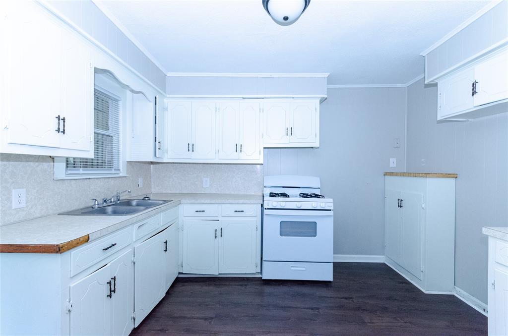 Bradley J W Add - Residential Lease