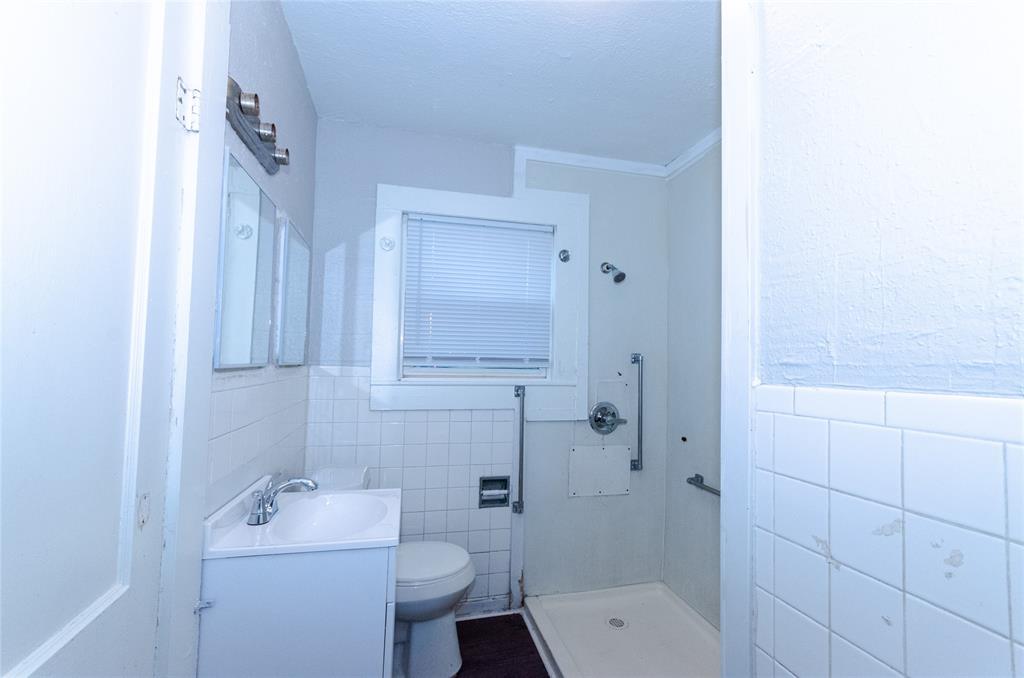 Bradley J W Add - Residential Lease