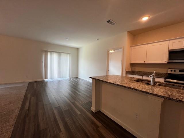 Mcpherson Village Add - Residential Lease