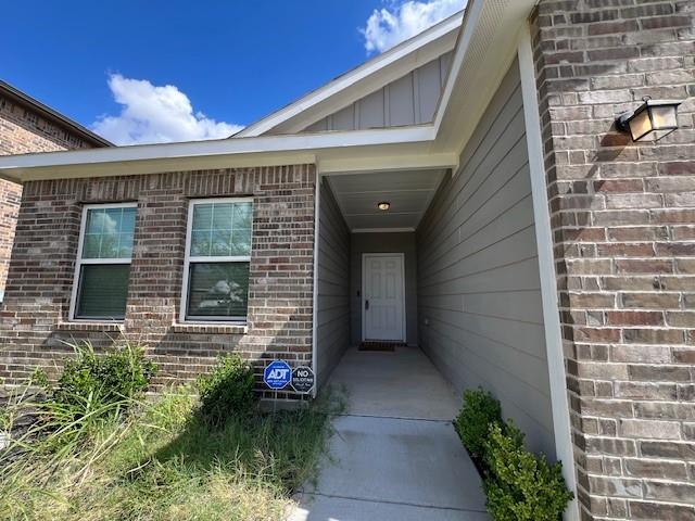 Mcpherson Village Add - Residential Lease