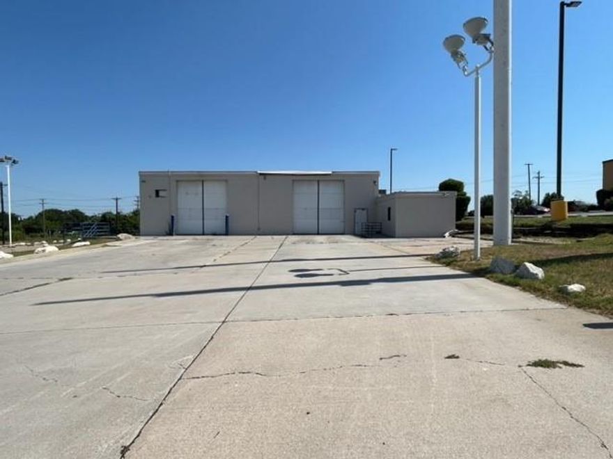 LOCATION LOCATION LOCATION.  Across the street from Petro Truck Stop restaurant and Hotel. Strategically located near Hudson Oaks and hotels, restaurants and strip centers of Weatherford.  Bring your new business to this ideal location.  See attached survey in Transactions list.