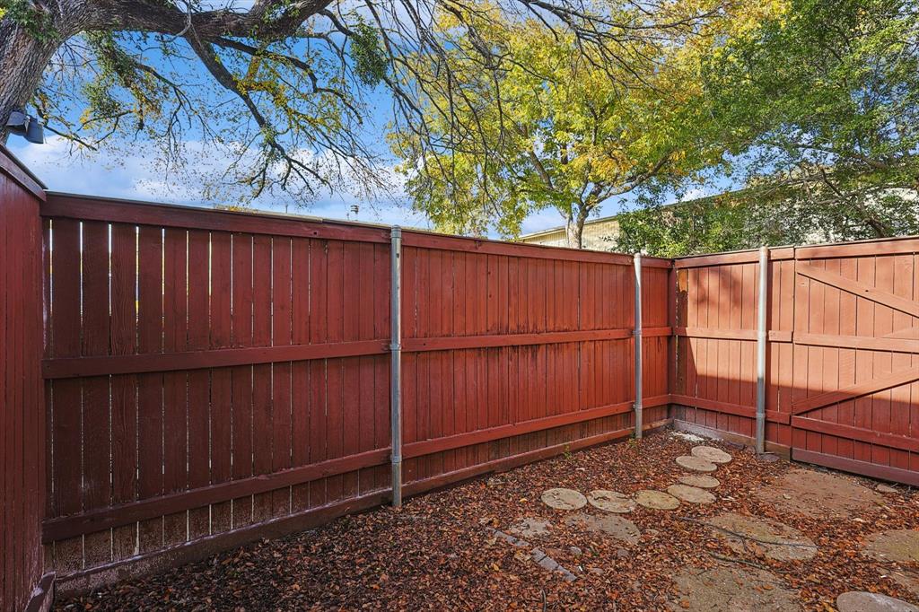 Cole Park Condo - Residential