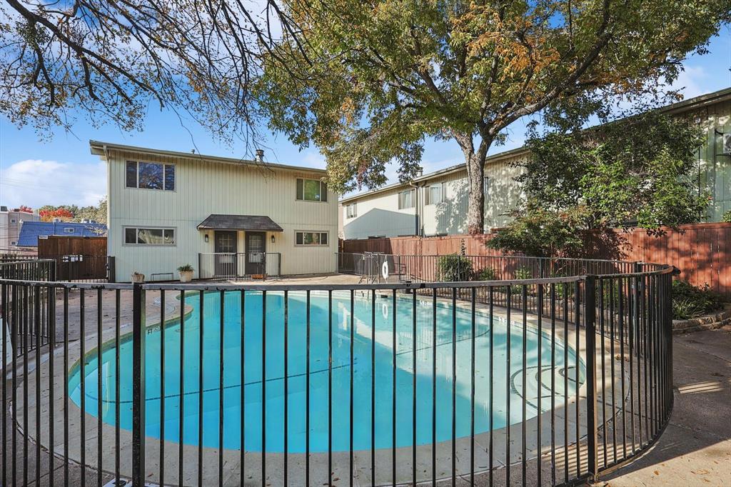 Cole Park Condo - Residential