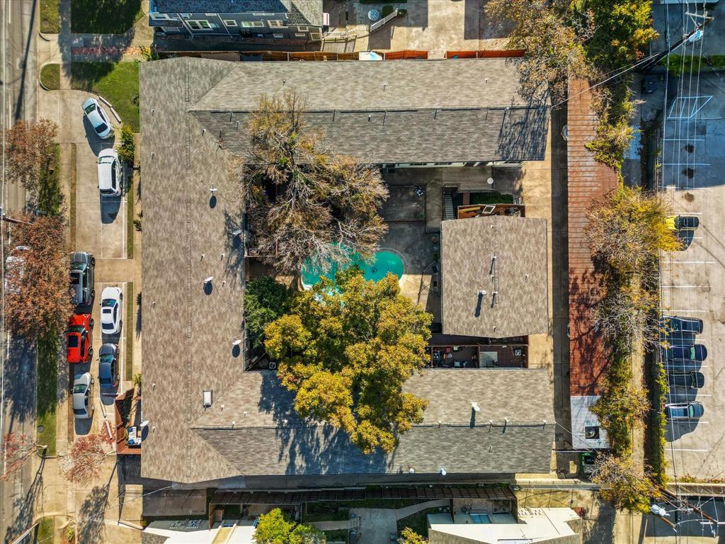 Cole Park Condo - Residential