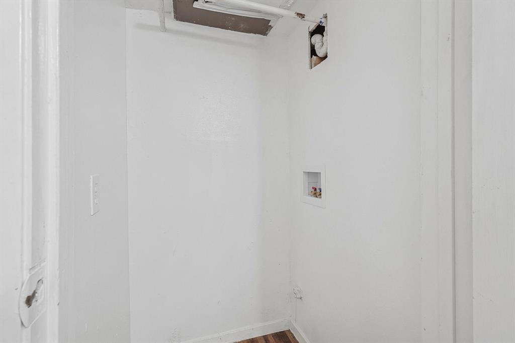 Cole Park Condo - Residential