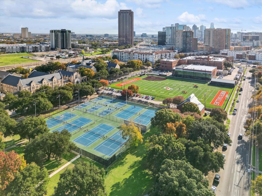 Cole Park Condo - Residential