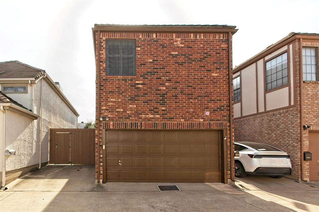 Addison, Texas 75001, United States, 2 Bedrooms Bedrooms, ,3 BathroomsBathrooms,Residential,Active,174538