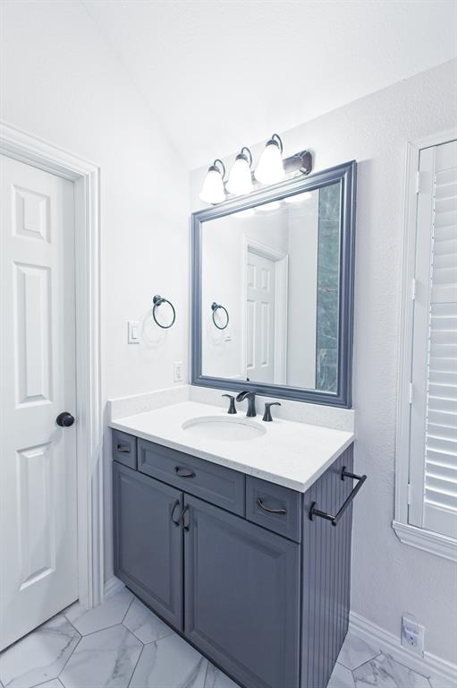 Addison, Texas 75001, United States, 2 Bedrooms Bedrooms, ,3 BathroomsBathrooms,Residential,Active,174538