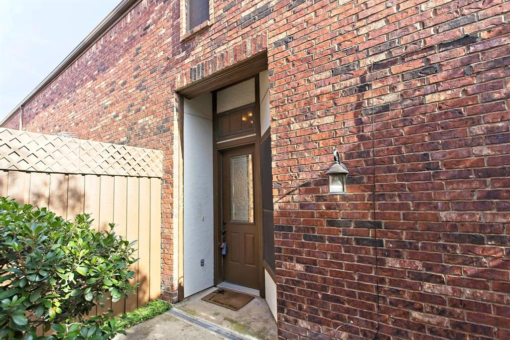 Addison, Texas 75001, United States, 2 Bedrooms Bedrooms, ,3 BathroomsBathrooms,Residential,Active,174538