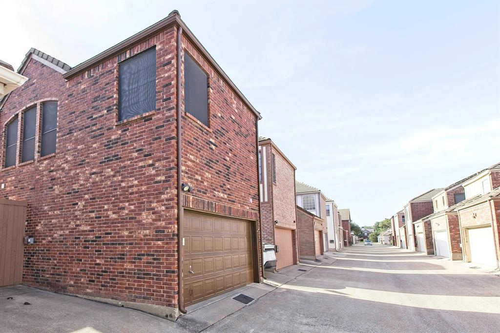 Addison, Texas 75001, United States, 2 Bedrooms Bedrooms, ,3 BathroomsBathrooms,Residential,Active,174538