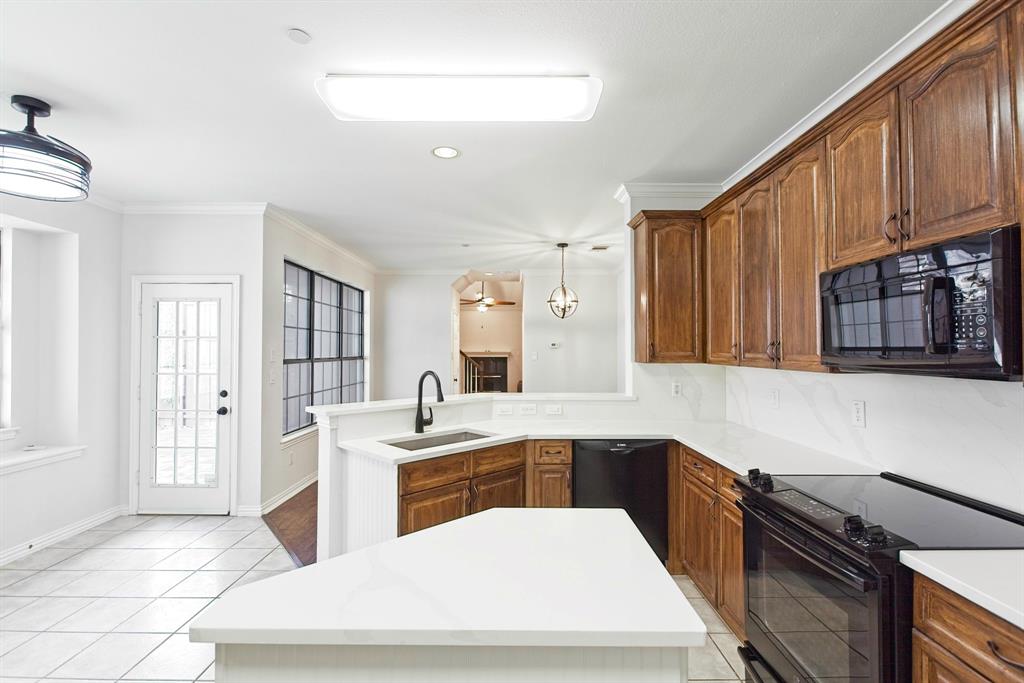 Addison, Texas 75001, United States, 2 Bedrooms Bedrooms, ,3 BathroomsBathrooms,Residential,Active,174538