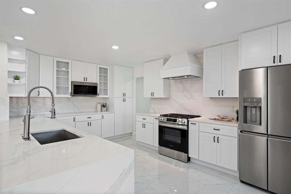 Midway Hills 06 01 Inst - Residential