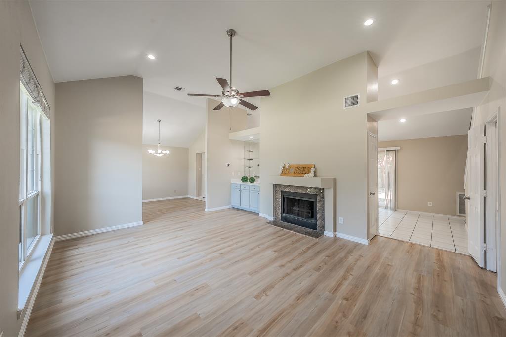 829 Brentwood Drive