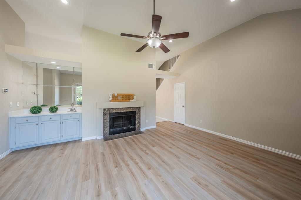 829 Brentwood Drive