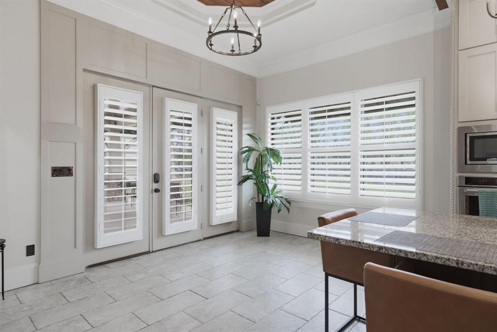 LOLA REESE - Residential