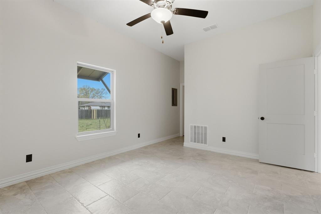 LOLA REESE - Residential