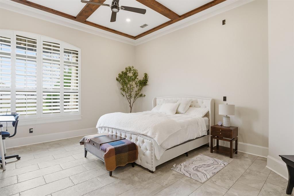 LOLA REESE - Residential