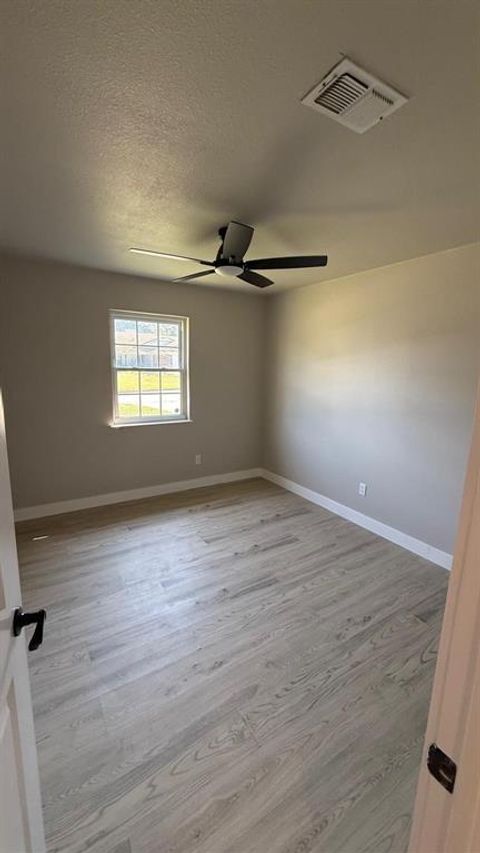 Tiny photo for 111 Iberis Court, Arlington, TX 76018 (MLS # 21340718)
