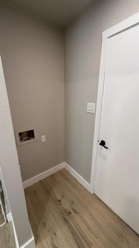 Tiny photo for 111 Iberis Court, Arlington, TX 76018 (MLS # 21340718)