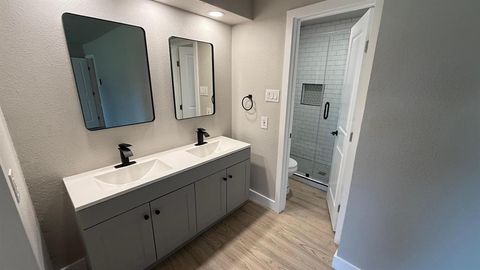 Tiny photo for 111 Iberis Court, Arlington, TX 76018 (MLS # 21340718)