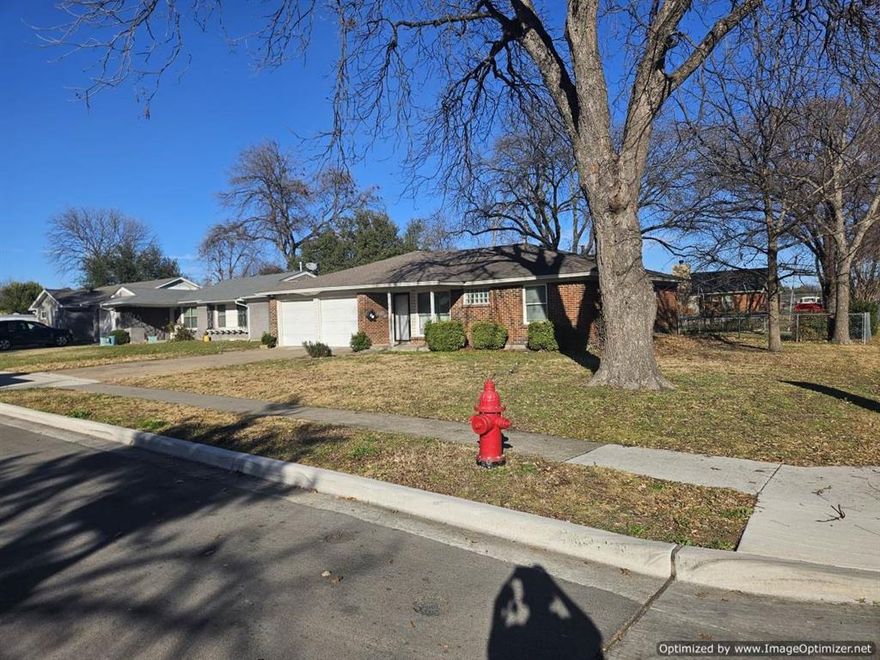 Spacious corner lot.  As is sale, but there is temendous potential for a fix and flip or buy and hold.  Large storage building in backyard has recessed lights and a window unit.  If the buyer needs inspections, the buyer shall be responsible for turning on utilities and paying for them.  No seller's disclosure.