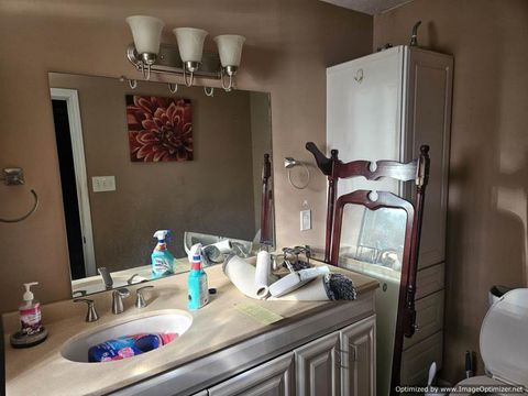 Tiny photo for 12106 Brisbane Avenue, Farmers Branch, TX 75234 (MLS # 21201020)