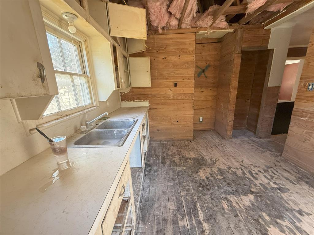 Sloan 01 - Residential