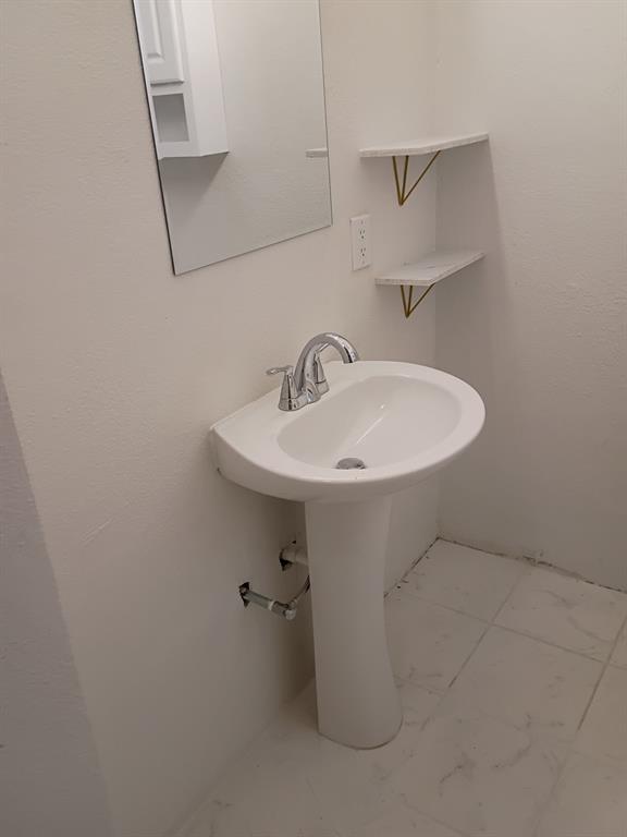 Sloan 01 - Residential