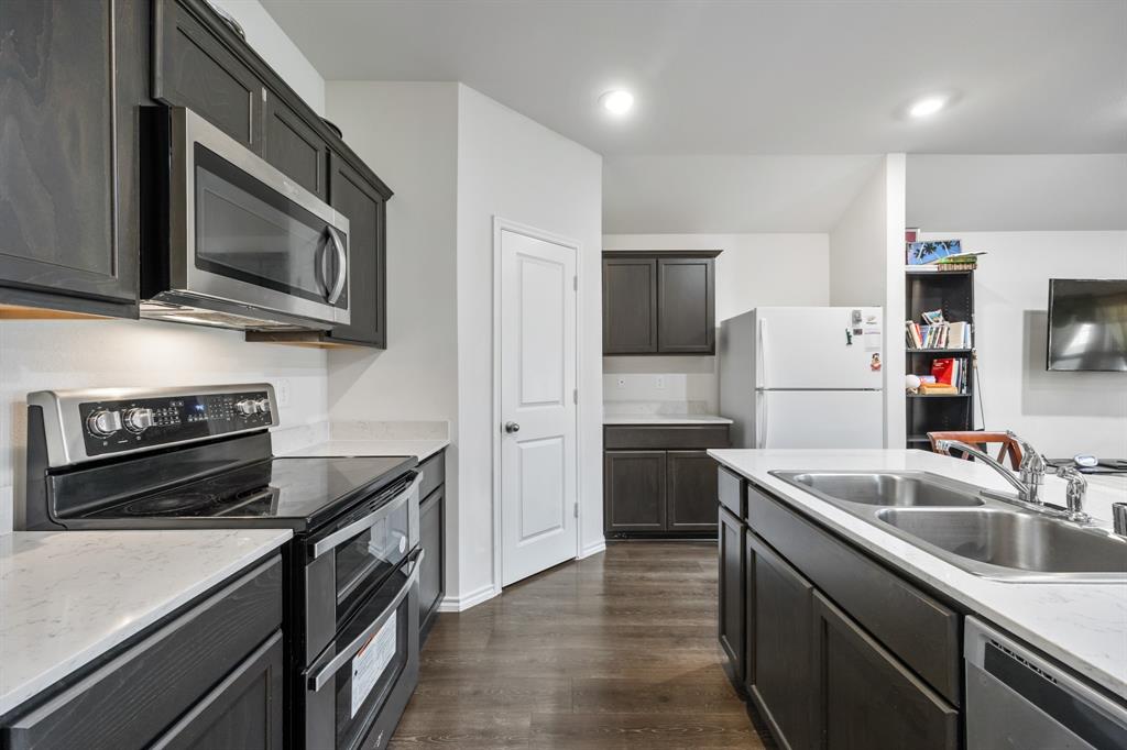 Valor Farms Ph 2 - Residential