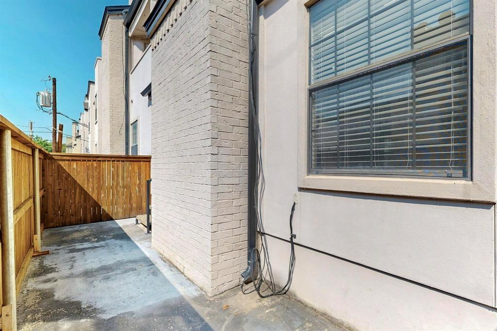 Parks On Travis Condos - Residential