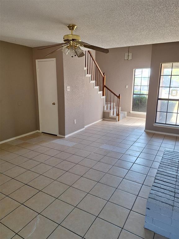 4525 Compass Court