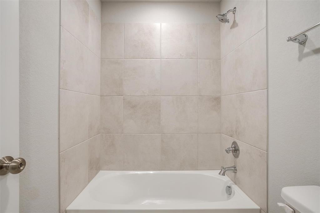 Hogans Cottages - Residential Lease