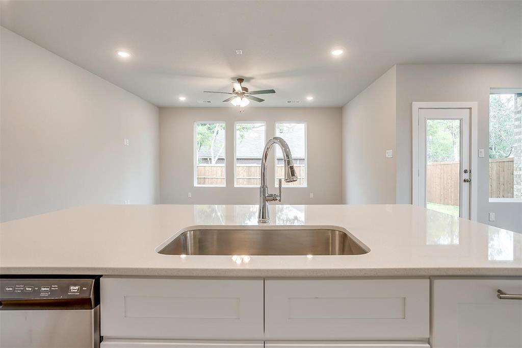 Hogans Cottages - Residential Lease