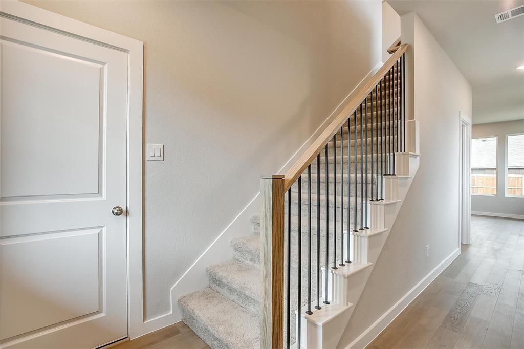 Hogans Cottages - Residential Lease